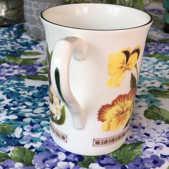 Golden Pansey Bone China Tea Cup Resale - Picture 5 of 10